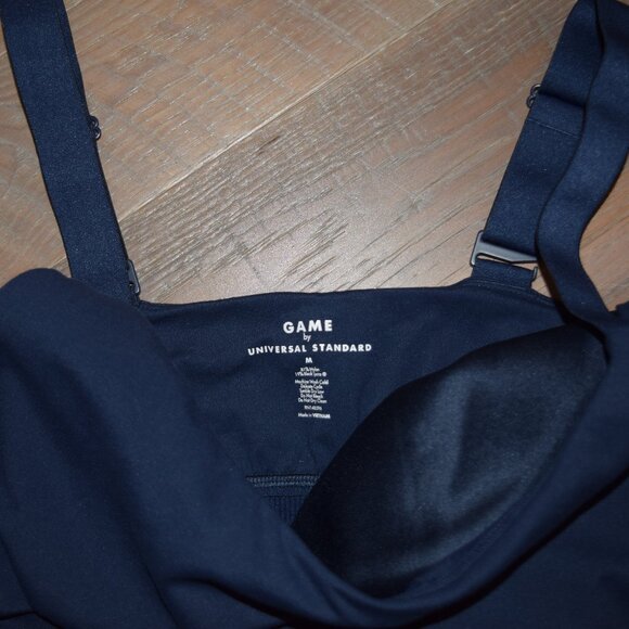 GAME by UNIVERSAL STANDARD Rally Tank Top Shirt Tee Shelf Bra Adjustable H66 - Picture 4 of 6